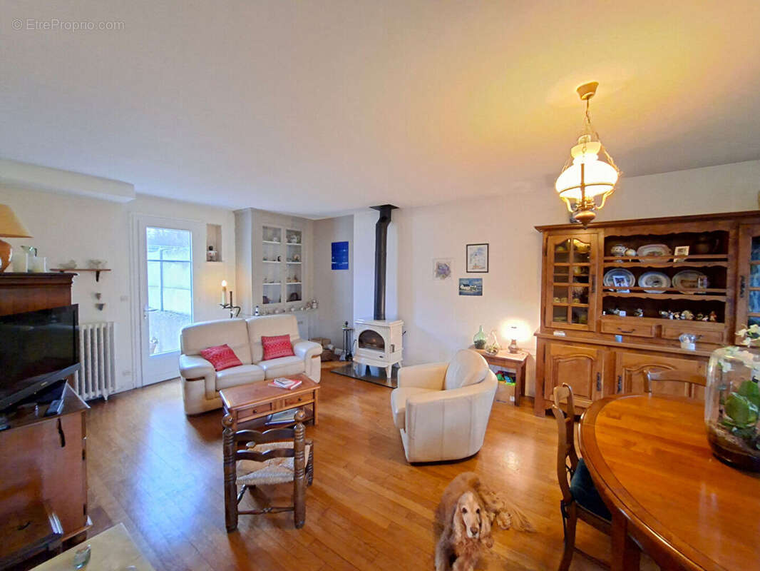 Maison à LIZY-SUR-OURCQ