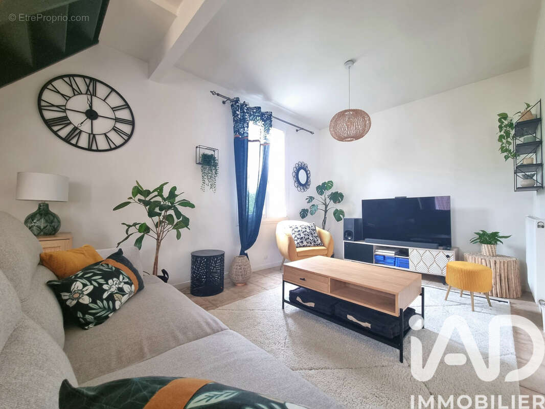 Maison 71 m² à Montgeron  - photo 2