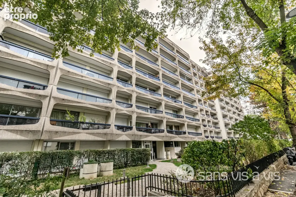 Studio de 23m2 avec balcon cave et box ! - photo 13