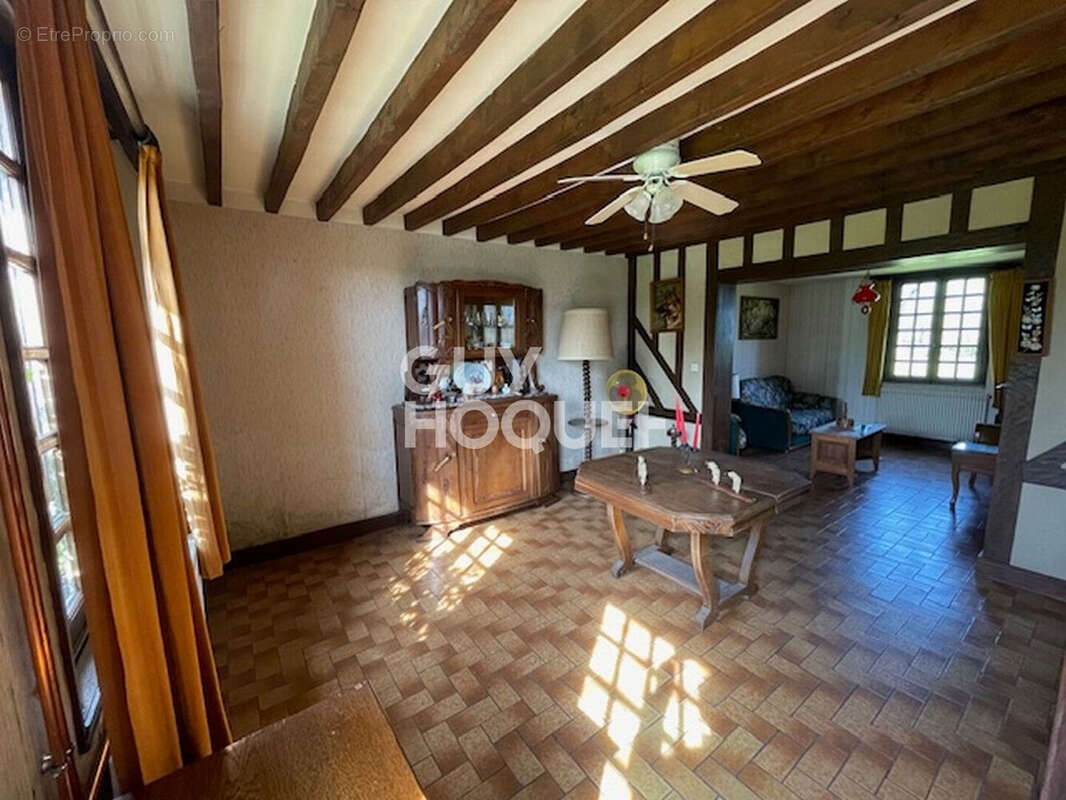 Maison à BERNAY