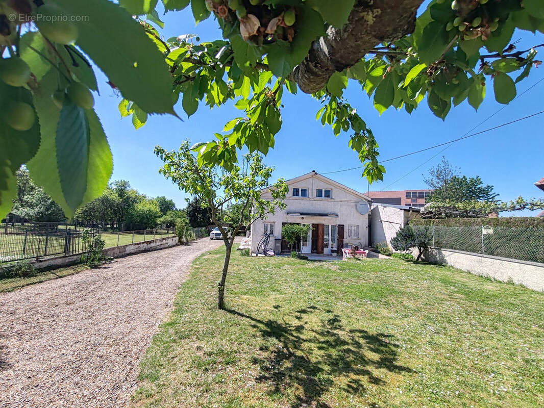 Maison à VILLERS-COTTERETS
