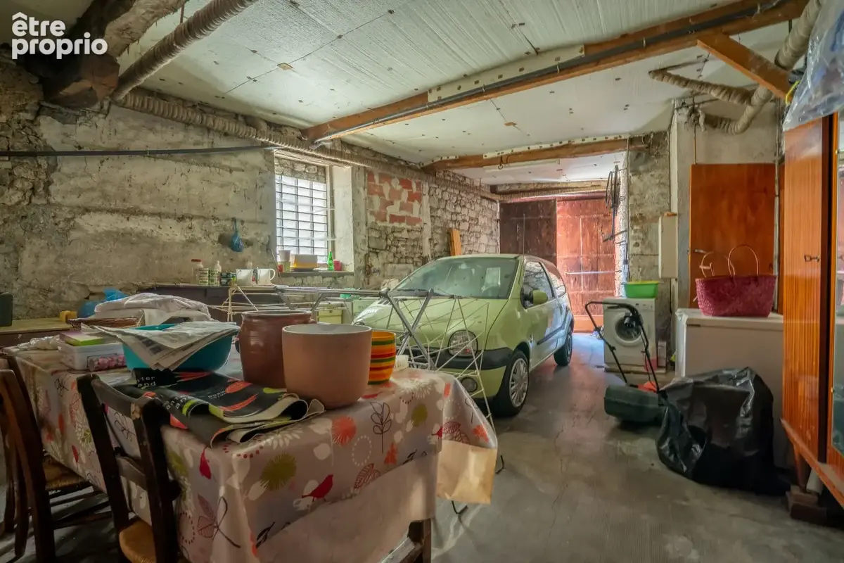 Maison de village en pierre avec jardin, garage et atelier - photo 16