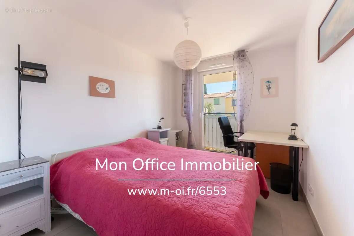 Appartement à VENELLES