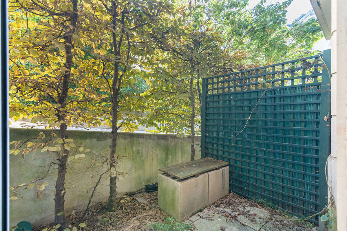 Appartement à PARIS-8E