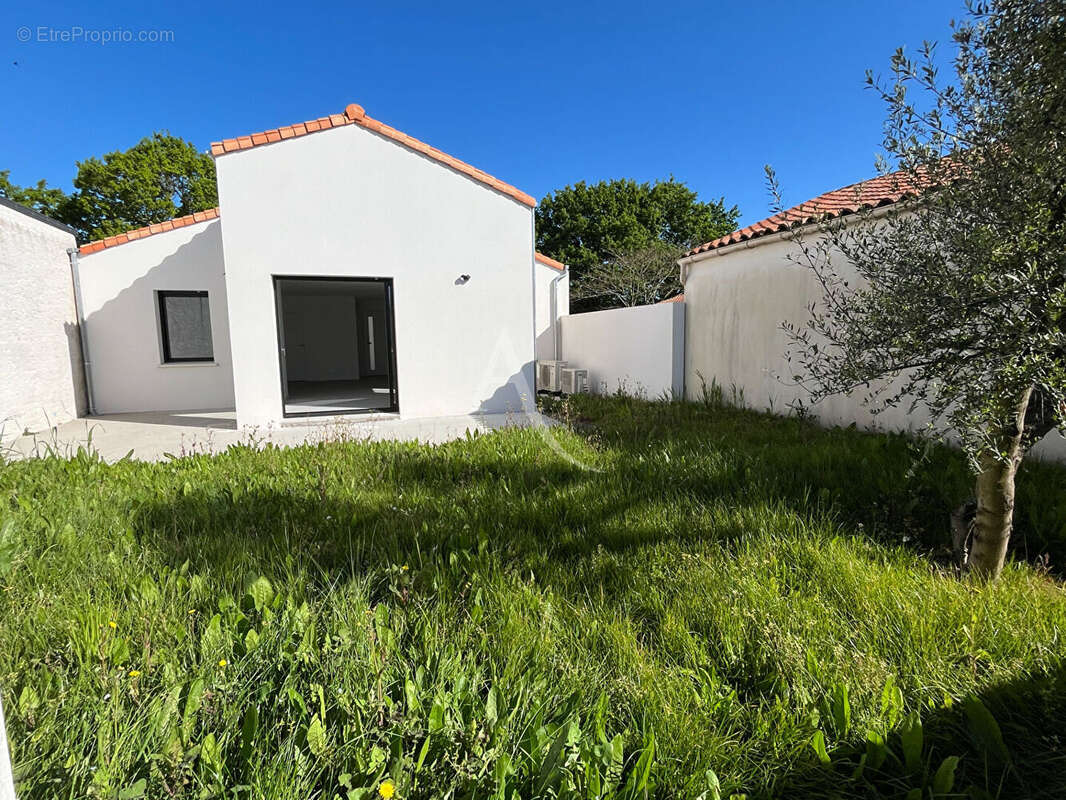 Maison à LA CHAPELLE-ACHARD