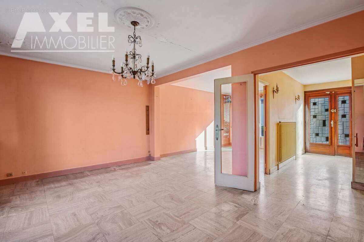 Maison à BOIS-D'ARCY