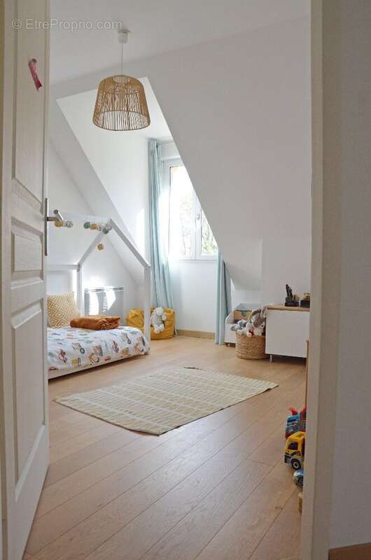 Maison à CHATEAUFORT