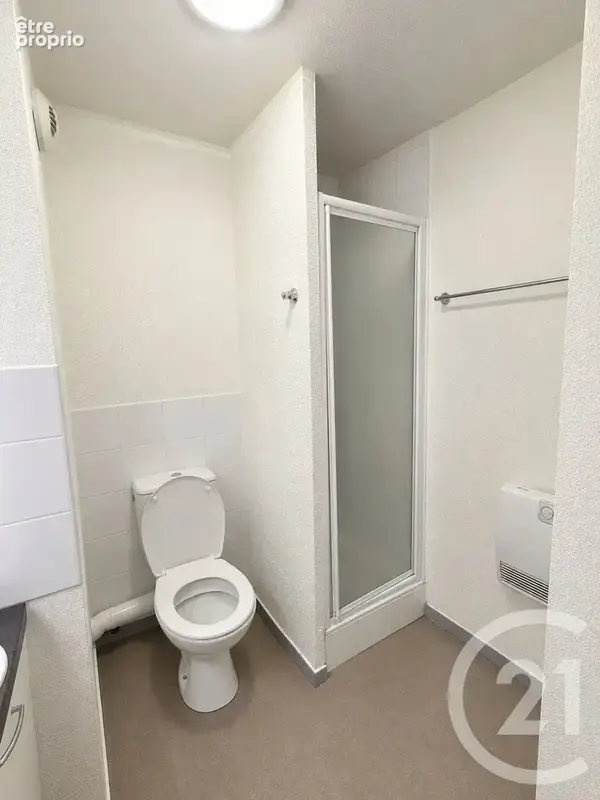 Appartement 1 pièce 18 m² à vendre à Lyon-8e (69008) - photo 4