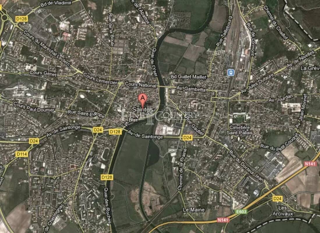Terrain à SAINTES