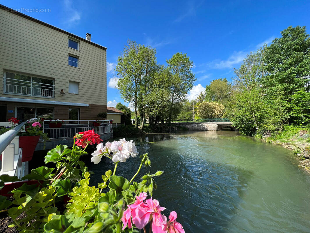 Maison à VILLESENEUX
