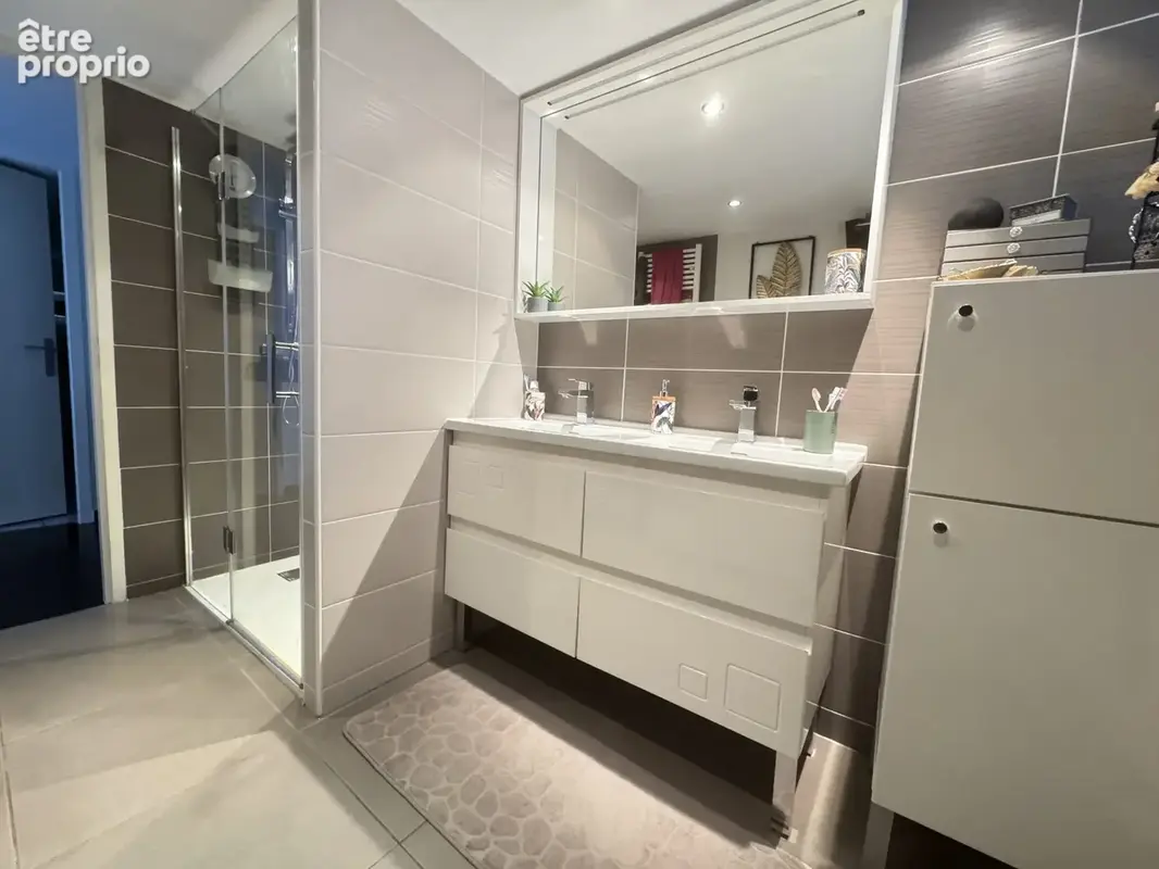 Maison 7 pièces 190 m² à vendre à Durdat-Larequille (03310) - photo 8