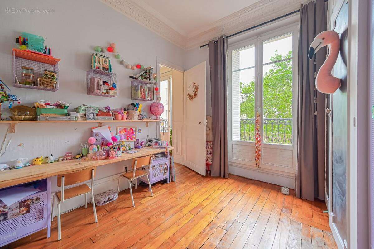 Appartement à PARIS-12E