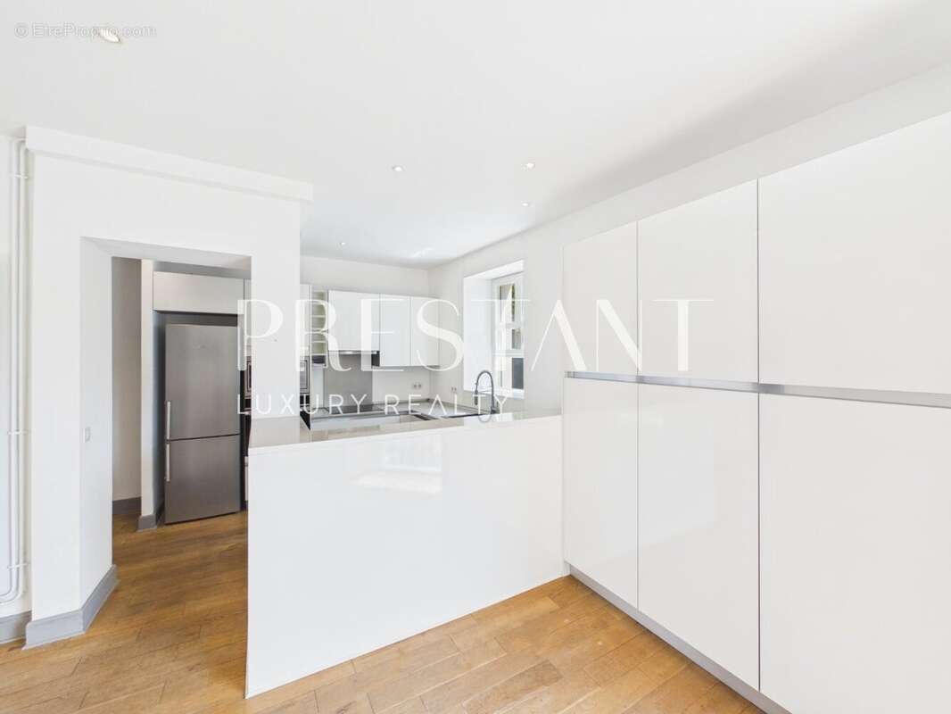 Biarritz saint-charles  appartement de charme,  tout-à-pied & parking - photo 14