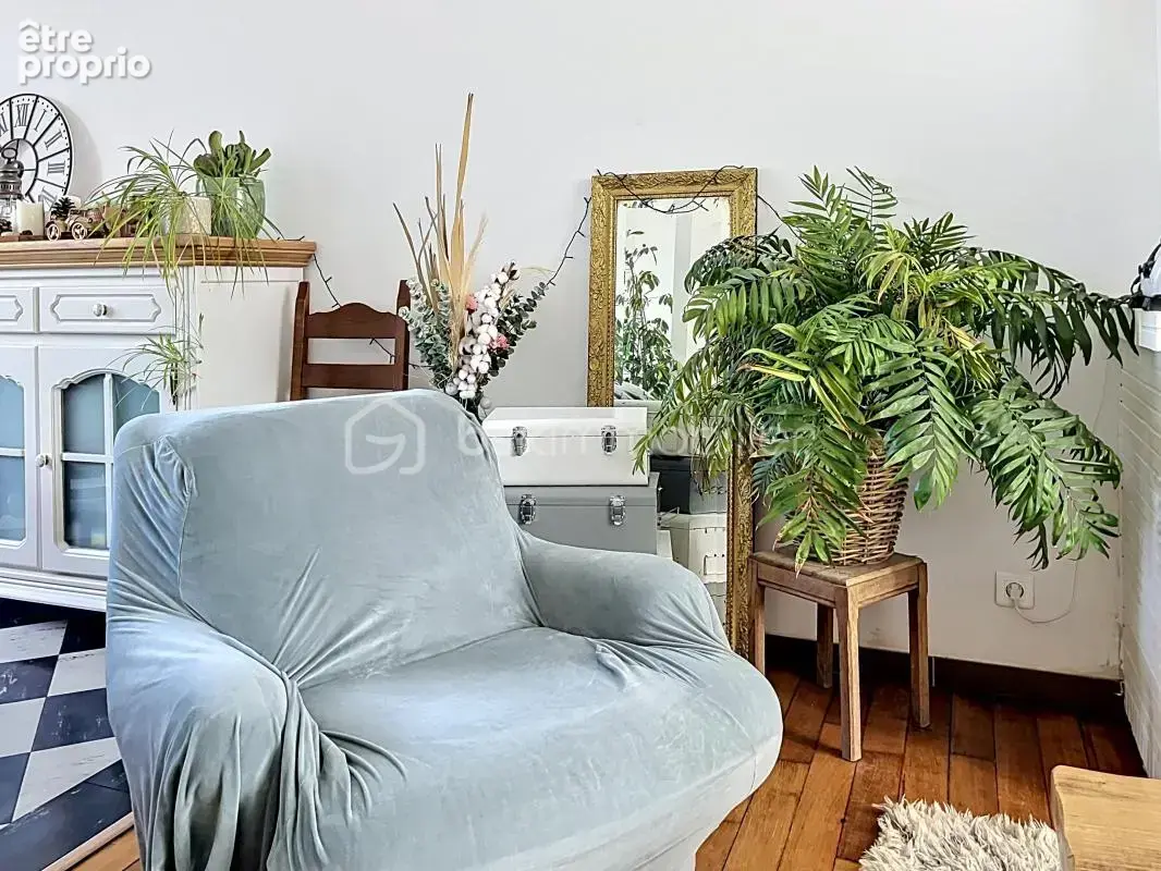 Maison de caractere  avec sous sol et grand jardin - photo 8