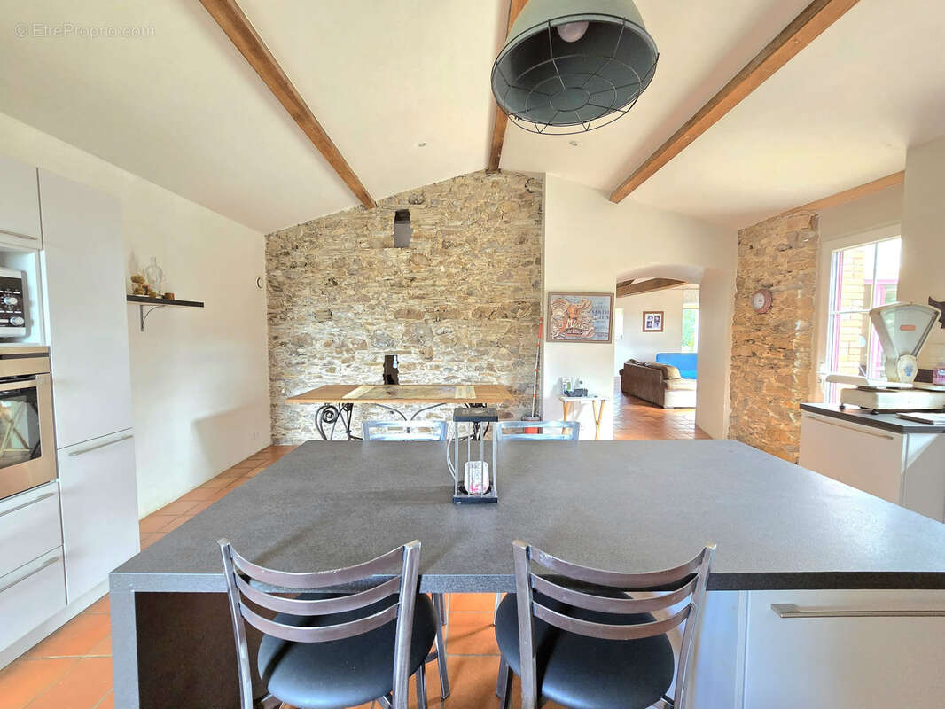 Maison à LE LOROUX-BOTTEREAU