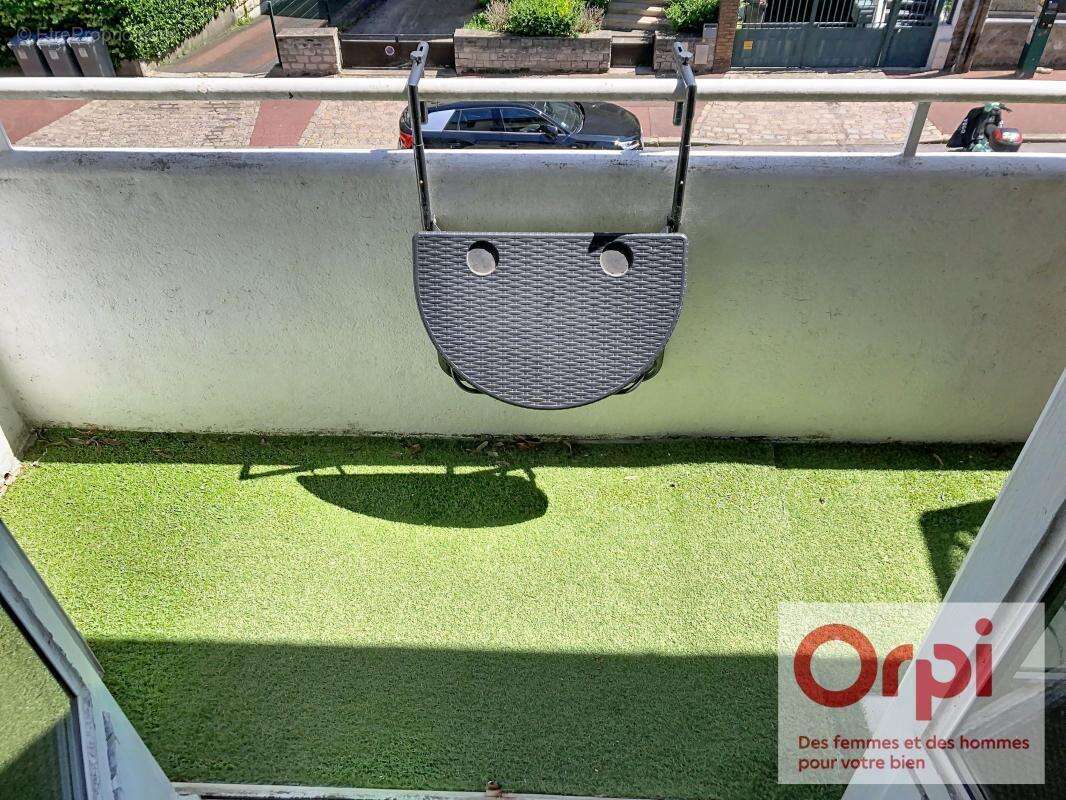 Appartement à ISSY-LES-MOULINEAUX