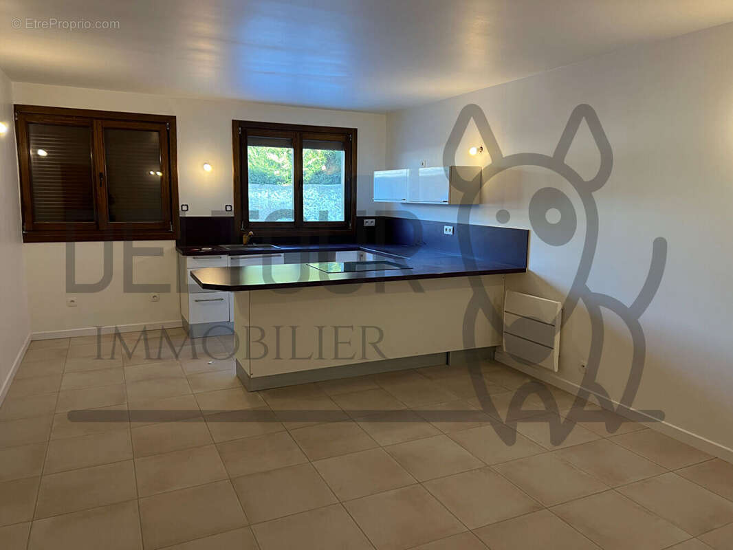 Appartement à COULOMMIERS