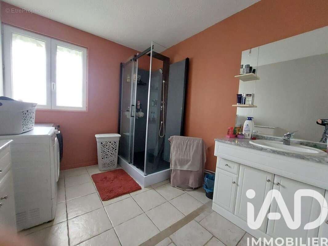 Photo 5 - Maison à COMMENTRY