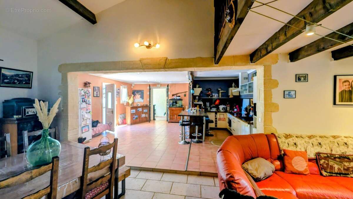 Maison à LUNEL-VIEL
