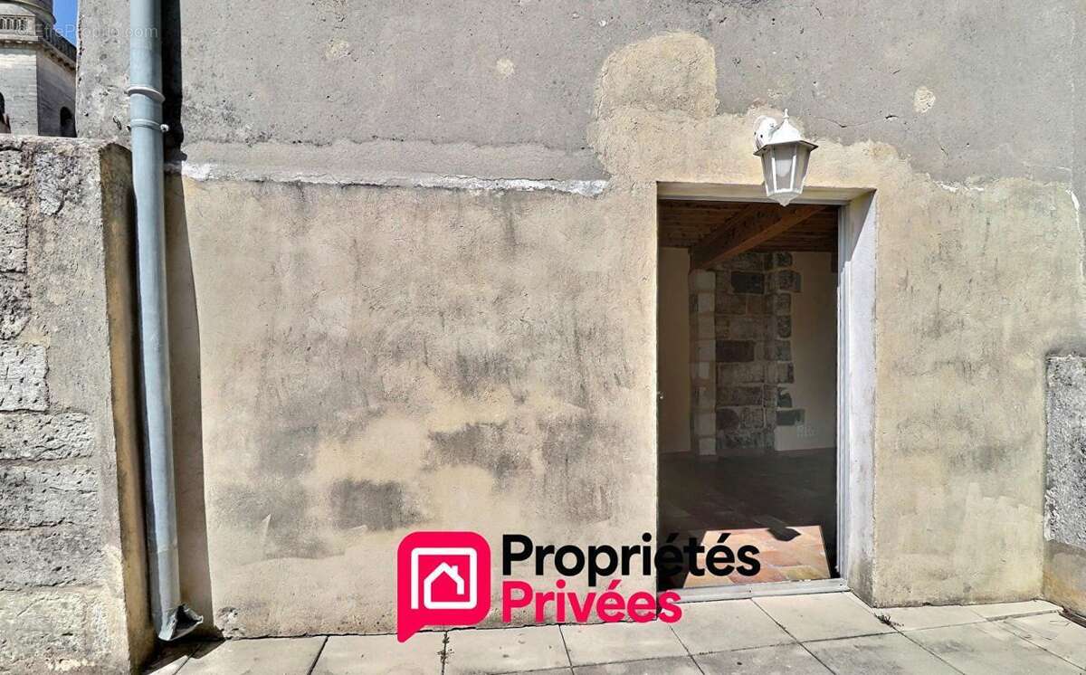 Uzès, Appartement T2 en duplex avec terrasse - photo 9