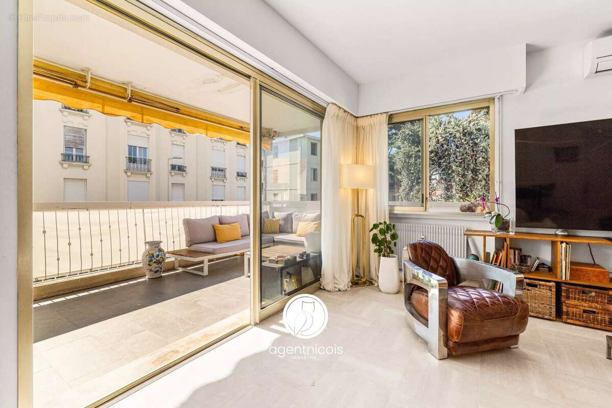 Nice // Chambrun : 4 pièces - Terrasse - Traversant - Garage - photo 7