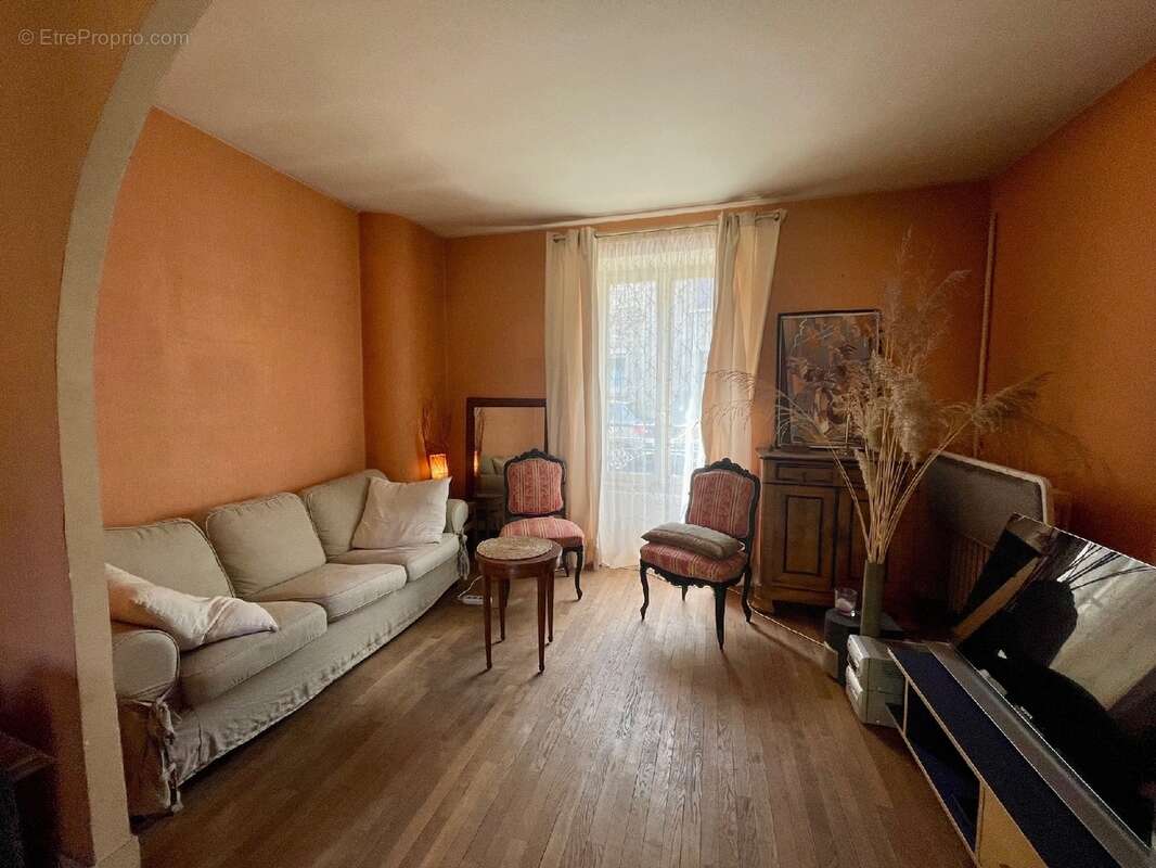 Maison à MILLY-LA-FORET