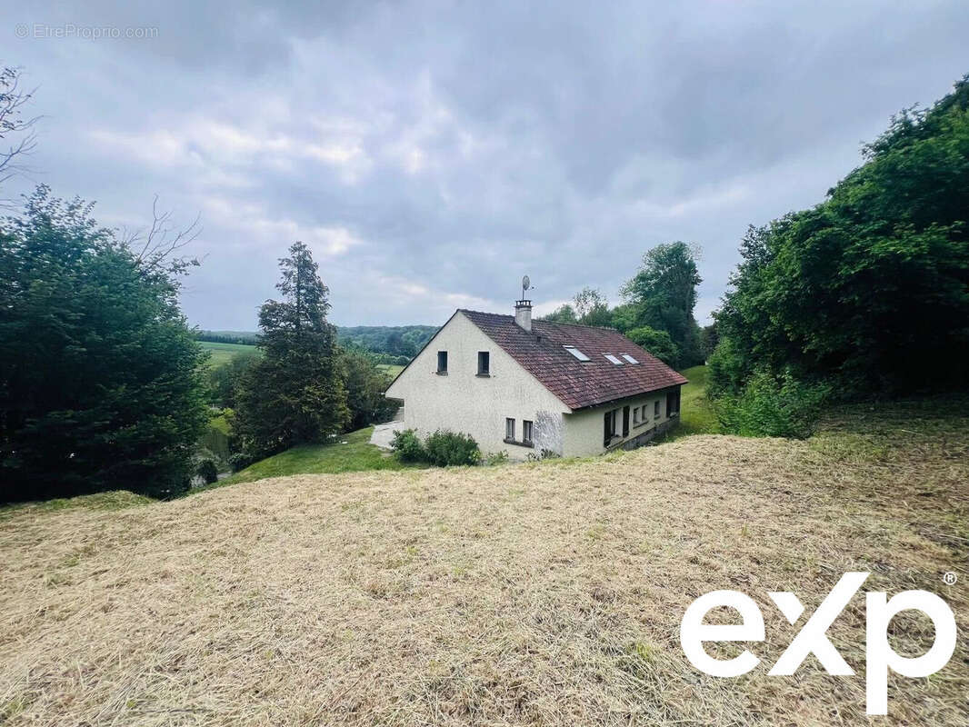 Maison à CHAUMONT-EN-VEXIN