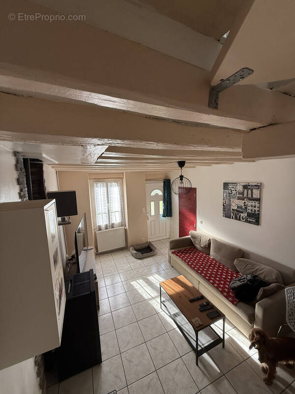 Appartement à PAMFOU