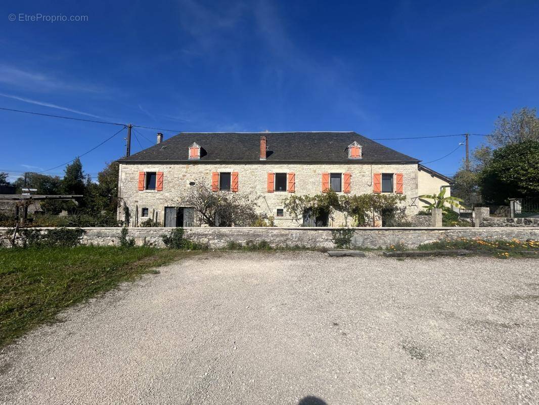 Maison à CRESSENSAC