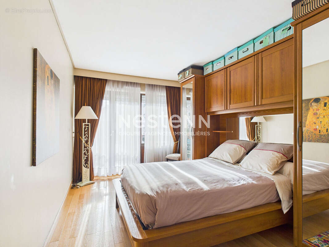 Appartement à PARIS-19E