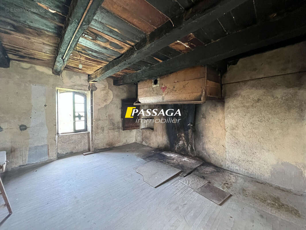A VENDRE - Maison d'habitation avec dépendances - PALMAS D'AVEYRON - photo 9