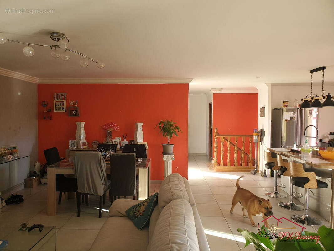 Maison à SAINT-MARTIN-DE-VALGALGUES