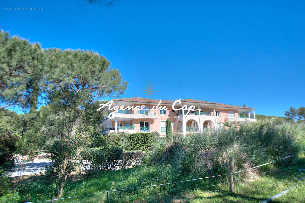 Appartement à SAINT-RAPHAEL