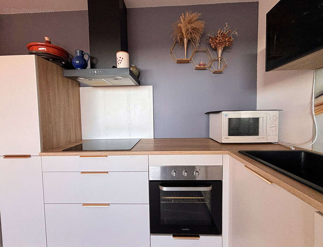 Appartement à SAUSSET-LES-PINS