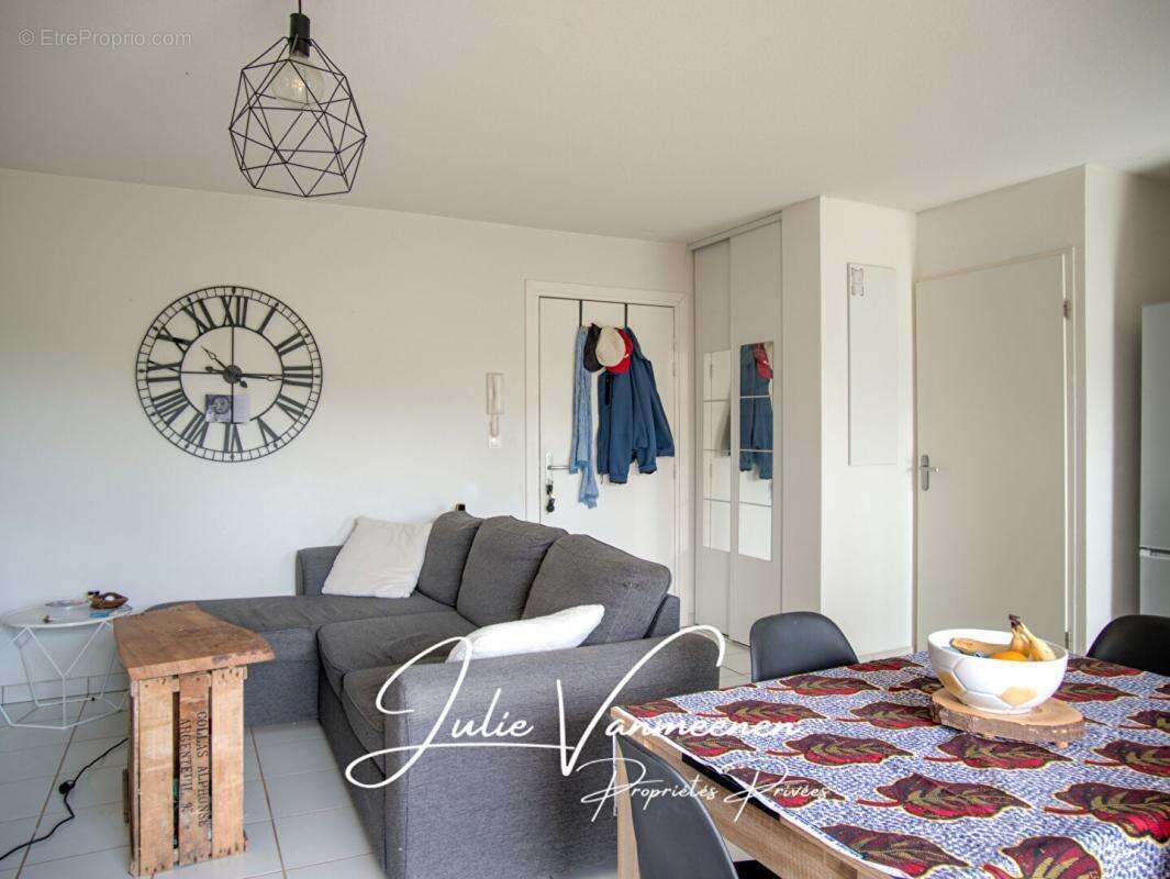 Appartement à MONDONVILLE