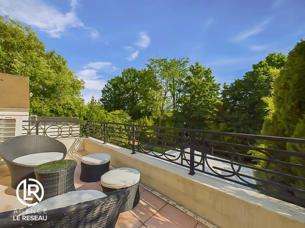 Maison à MONTMORENCY