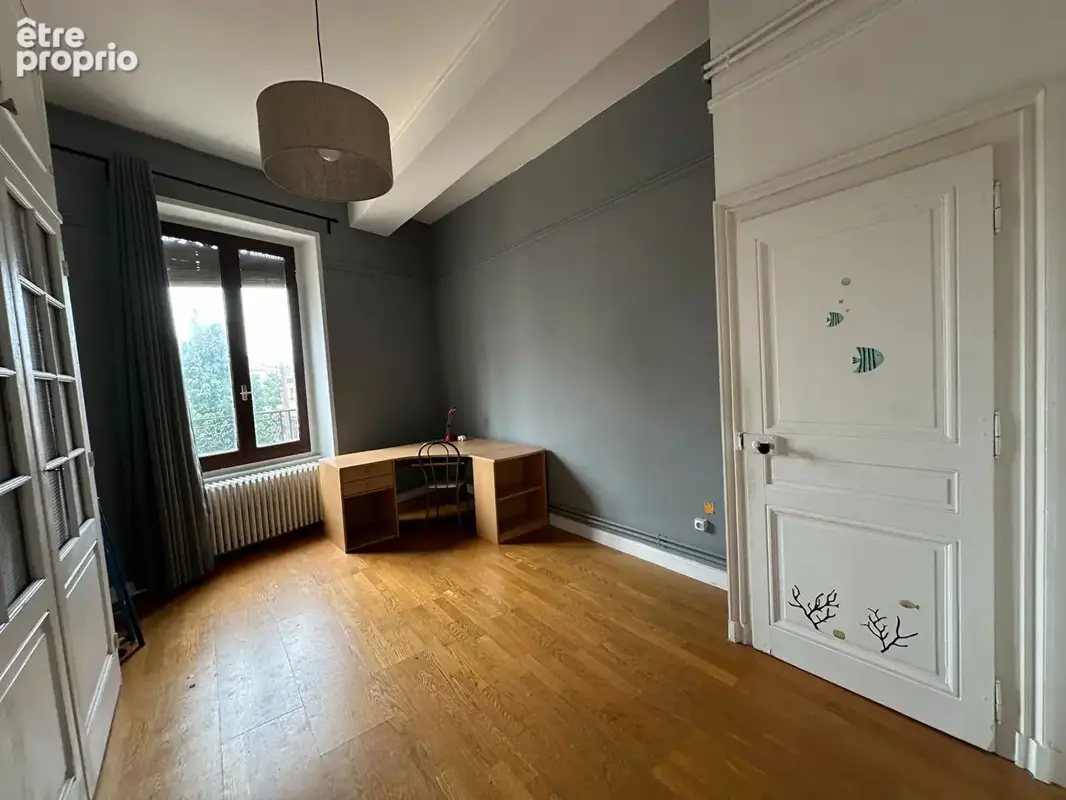 Appartement Villeurbanne - Quartier Maisons Neuves - Charme de l'ancien, Traversant et Faibles charges - photo 8