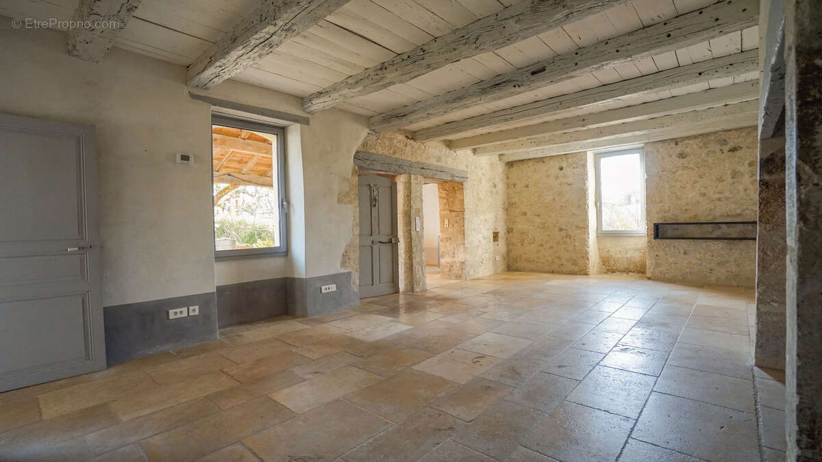 Maison à BAGAT-EN-QUERCY