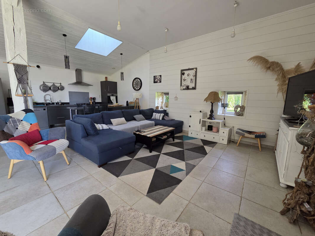 Maison à CASTILLONNES