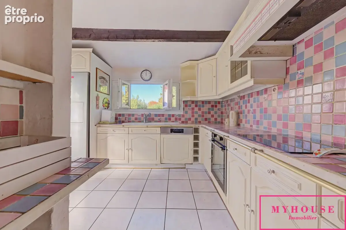 Maison 4 pièces 76m2 sur une parcelle de 340m2 à 10 min Métro 4 'Lucie Aubrac' - photo 6