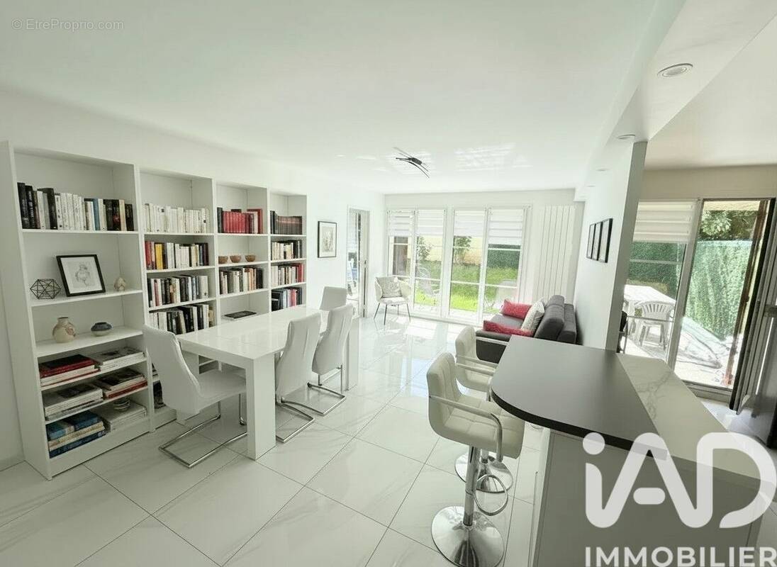Photo 1 - Appartement à SAINT-BRICE-SOUS-FORET