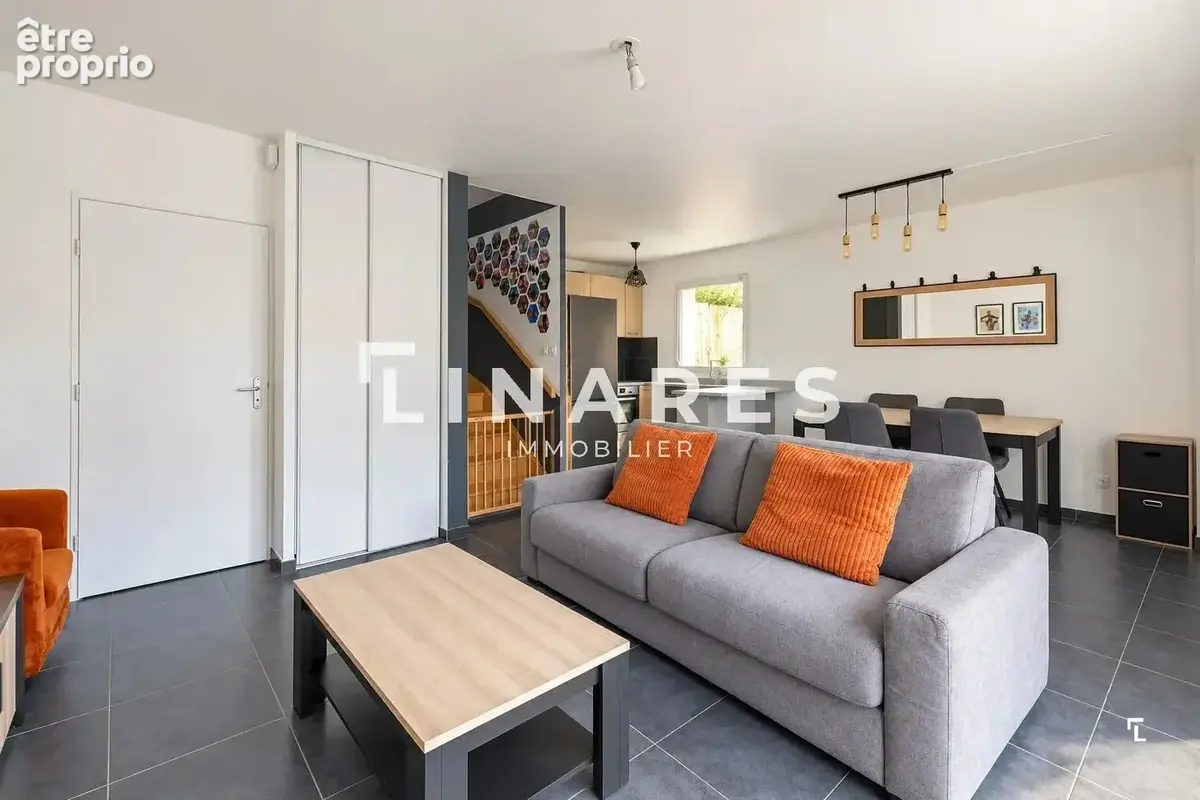 LE COCON CIOTADEN – Maison T4 de 70 m² – Jardin – Piscine – 2 stationnements – 13600 LA CIOTAT - photo 2