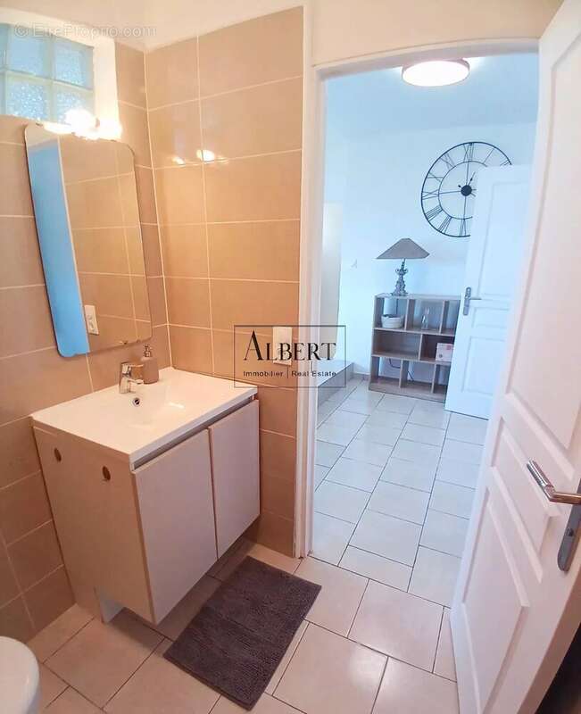 Appartement à LE CANNET