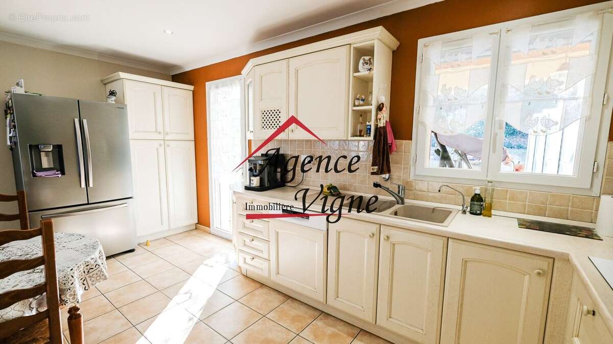 Maison à ROBIAC-ROCHESSADOULE