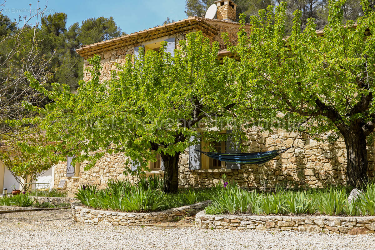 Maison à LE BARROUX
