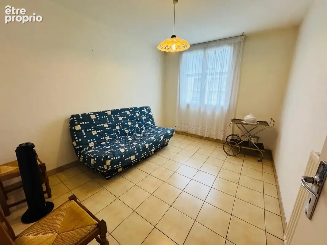 Grenoble t5 83 m2 BONNE AFFAIRE  38000 - photo 8