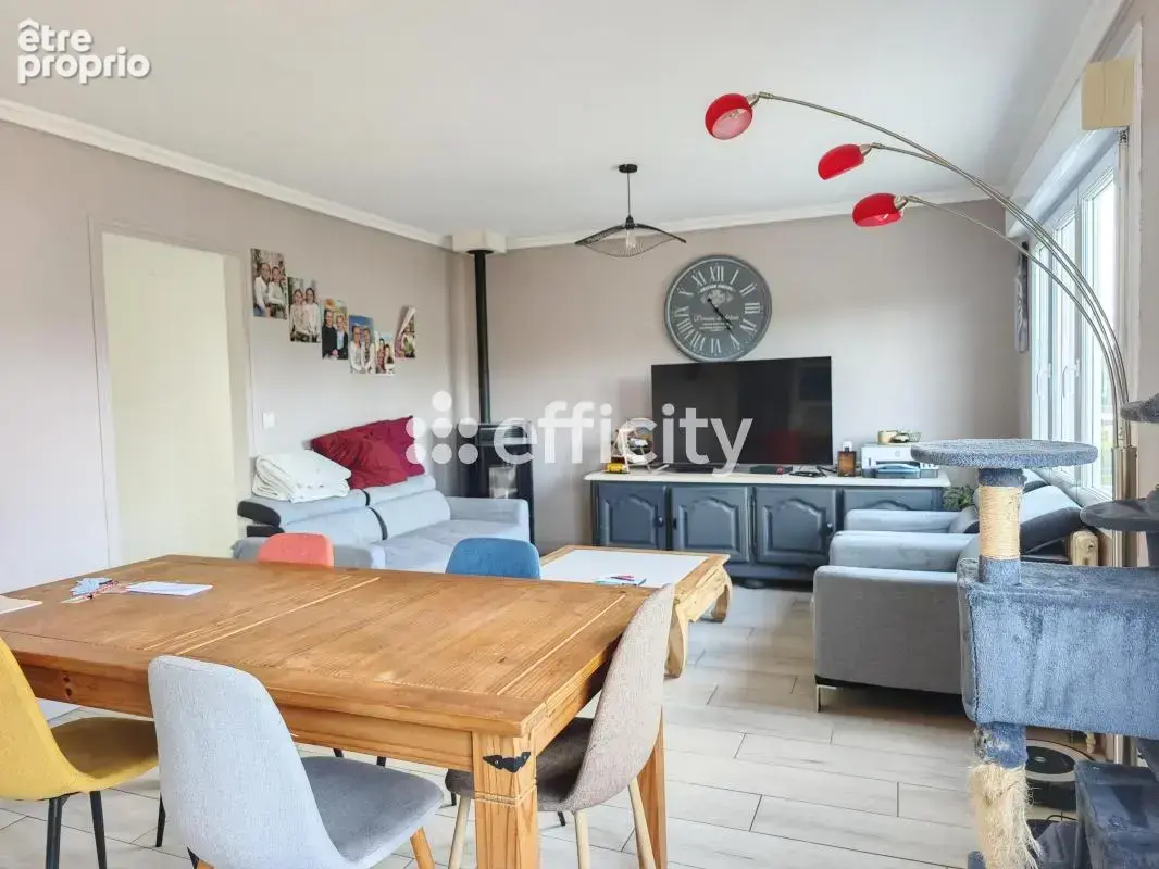 Maison 6 pièces 140 m² à vendre à Ergue-Gaberic (29500) - photo 3