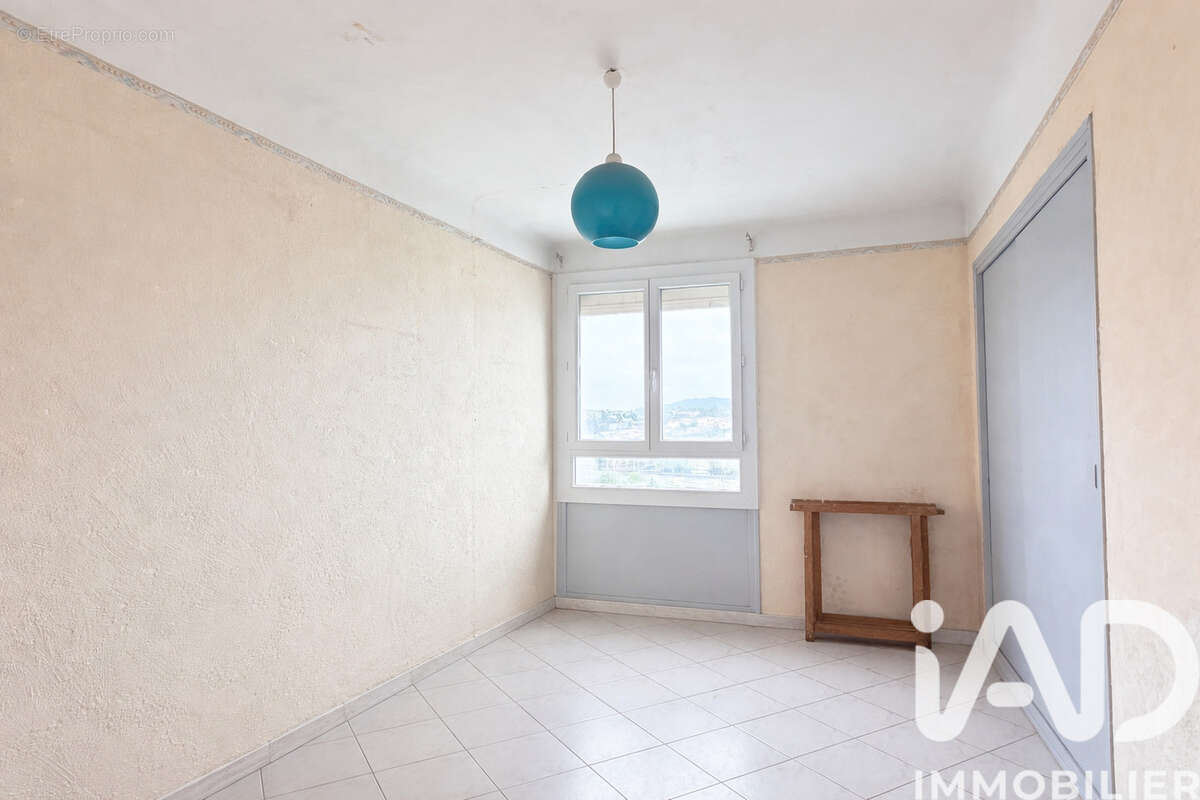Photo 4 - Appartement à MARSEILLE-11E