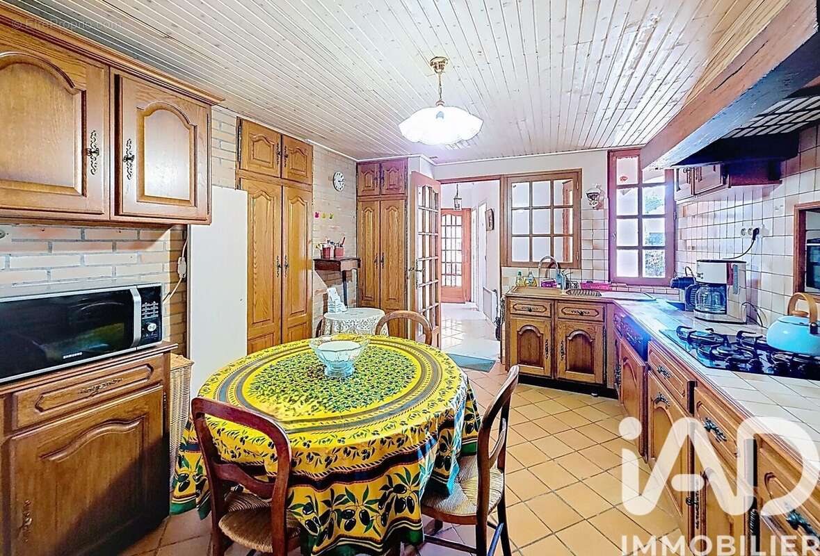 Photo 5 - Maison à VILLAINES-LES-ROCHERS