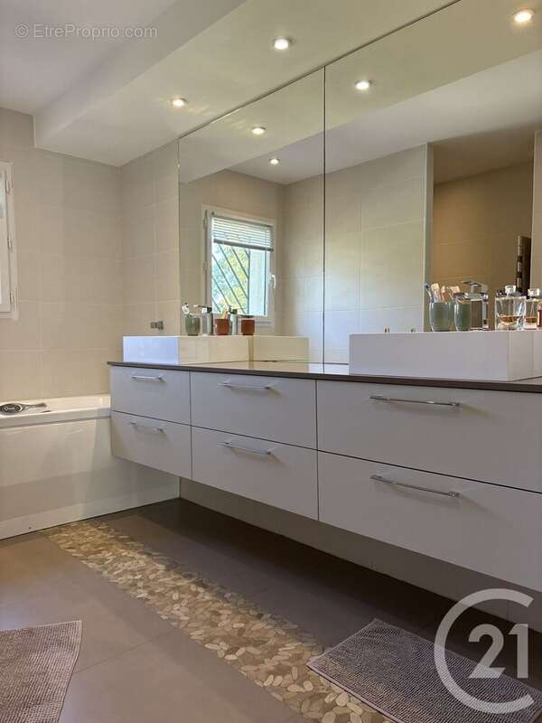 Maison à CASTANET-TOLOSAN